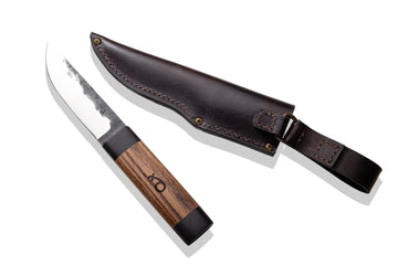 Handmade Bushcraft Knife with texture on the metal, Ashtree and Hornbeam Handle